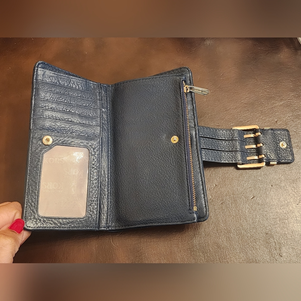 Michael Kors Wallet Navy Blue with Gold Buckle - Picture 7 of 16
